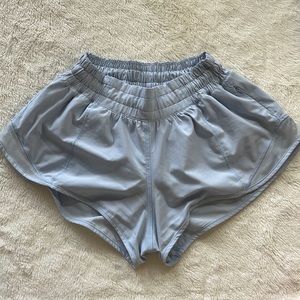 lululemon hotty hot 2.5 LR size 2